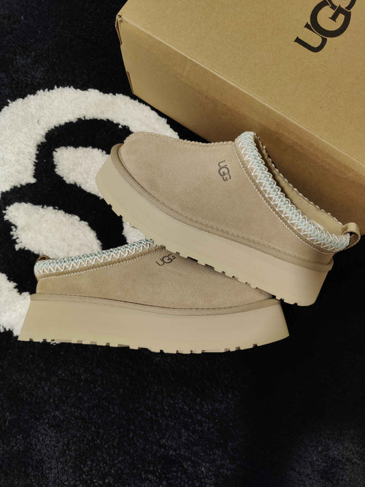 UGG Tazz Slipper Sand