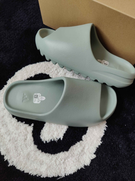 adidas Yeezy Slide Salt