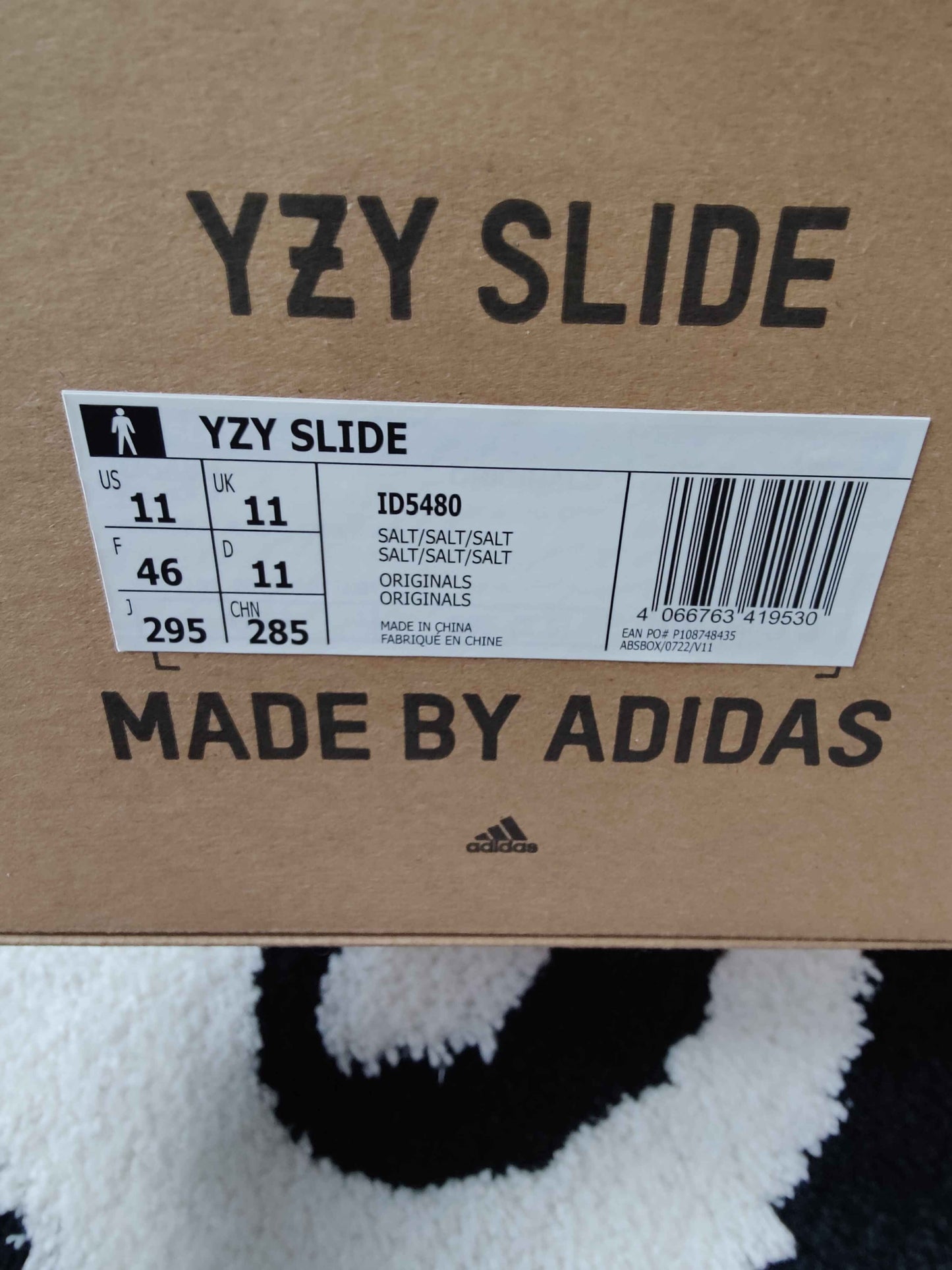 adidas Yeezy Slide Salt